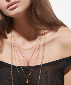 GIGI CLOZEAU Pendentif Médaille Madone Résine Or 18 GIGI CLOZEAU Pendentif Médaille Madone Résine Or -Boutique Gigi Clozeau clozb look20221116 457