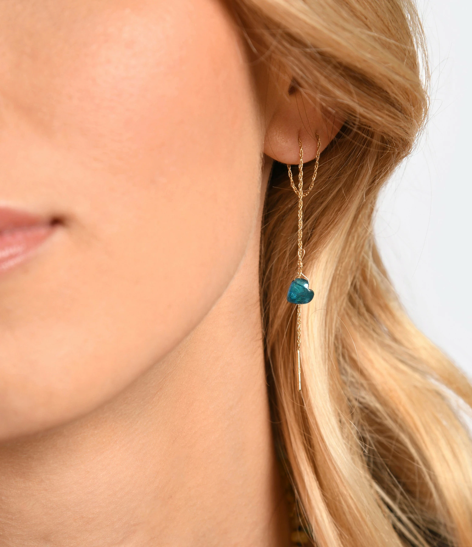 MON PRECIEUX GEM Boucle D'oreille Cœur Chaîne Courte Apatite (vendue à L'unité) 4 MON PRECIEUX GEM Boucle D'oreille Cœur Chaîne Courte Apatite (vendue à L'unité) – Image 2