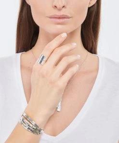 SERGE THORAVAL Jonc Ruban Fin Argent 11 SERGE THORAVAL Jonc Ruban Fin Argent -Boutique Gigi Clozeau serge look20220103 135