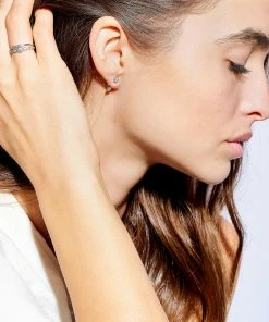 STONE PARIS Bague Simple Swan Or Diamants 16 STONE PARIS Bague Simple Swan Or Diamants -Boutique Gigi Clozeau stone look20180417 21 2 1